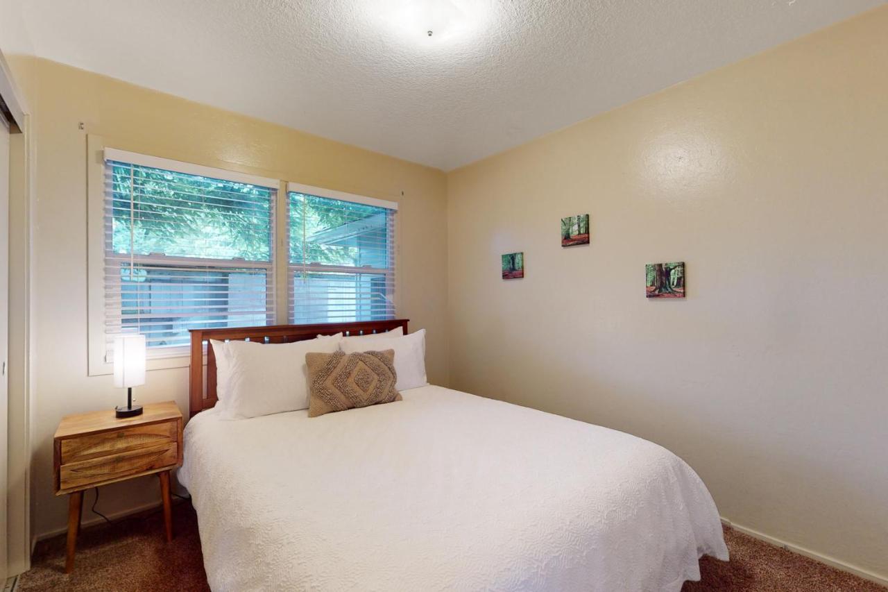 Dean Getaway Villa Юрика Екстериор снимка